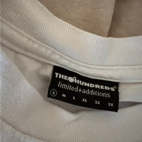 The Hundreds x Island Snow Hawaii adam bomb shirt size small - Picture 4 of 5